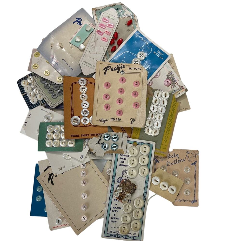 Vintage and Antique Button Lot Mostly Pearl Czechoslovakia, France, USA Small